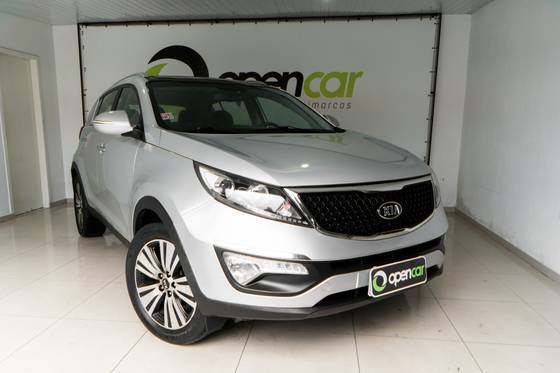 KIA SPORTAGE 2.0 EX 4X2 16V FLEX 4P AUTOMÁTICO KIA SPORTAGE 2.0 EX 4X2 16V FLEX 4P AUTOMÁTICO